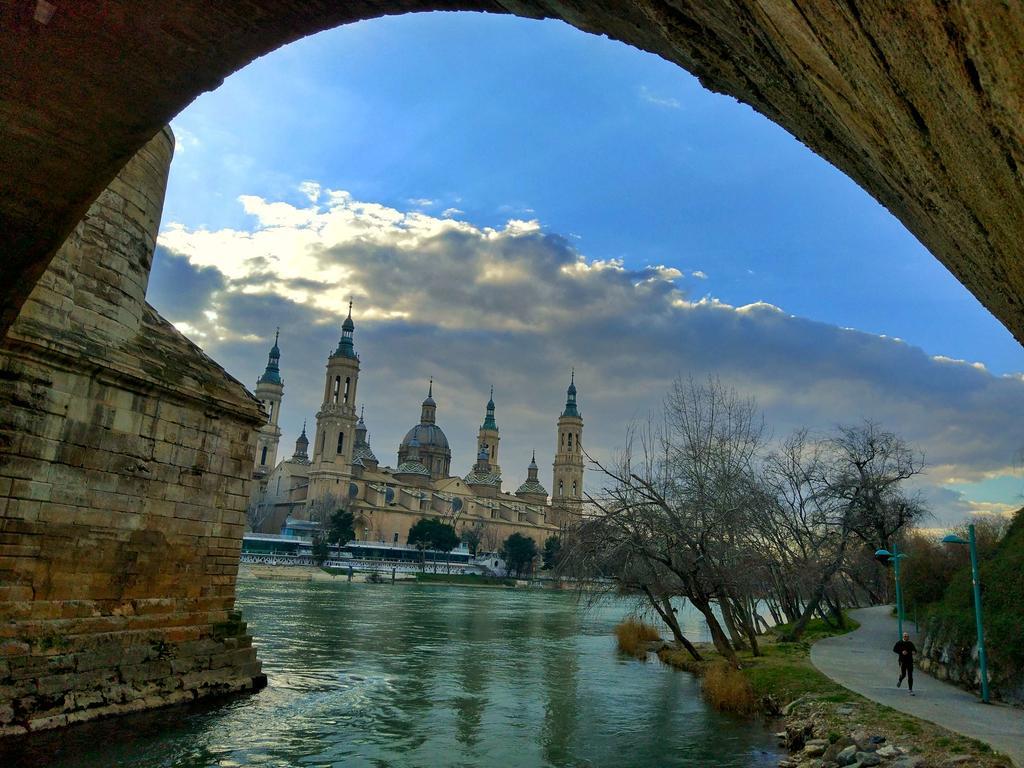 Mirador Del Ebro Apartment Zaragoza Ngoại thất bức ảnh